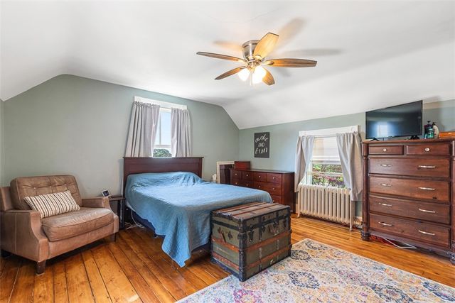 10 Burton Avenue, East Providence, RI 02915