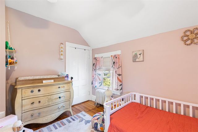 10 Burton Avenue, East Providence, RI 02915