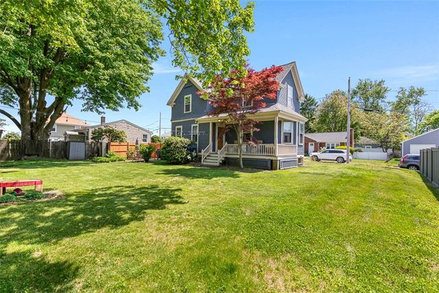 10 Burton Avenue, East Providence, RI 02915