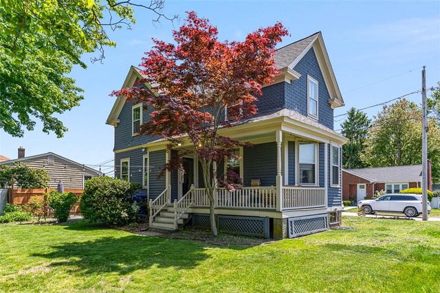 10 Burton Avenue, East Providence, RI 02915