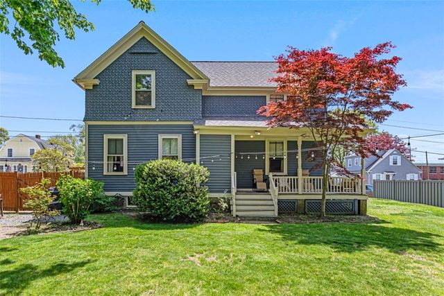 10 Burton Avenue, East Providence, RI 02915