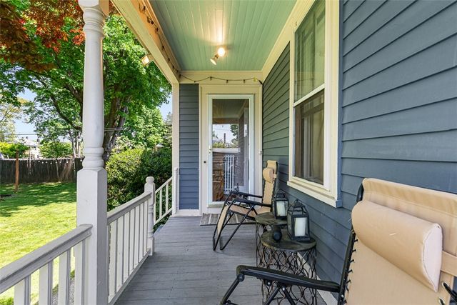 10 Burton Avenue, East Providence, RI 02915