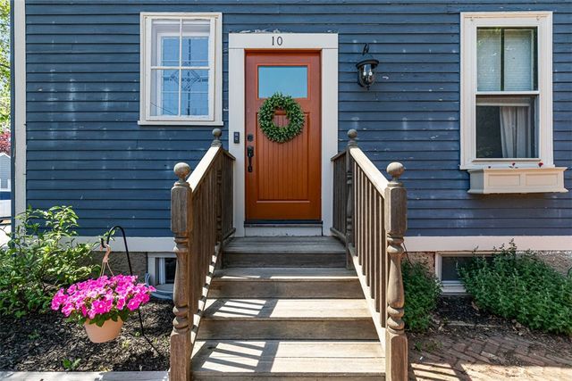 10 Burton Avenue, East Providence, RI 02915