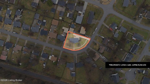 11815 Mahogany Dr, Louisville, KY 40272