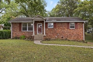 522 Bellevue Rd, N, Nashville, TN 37221