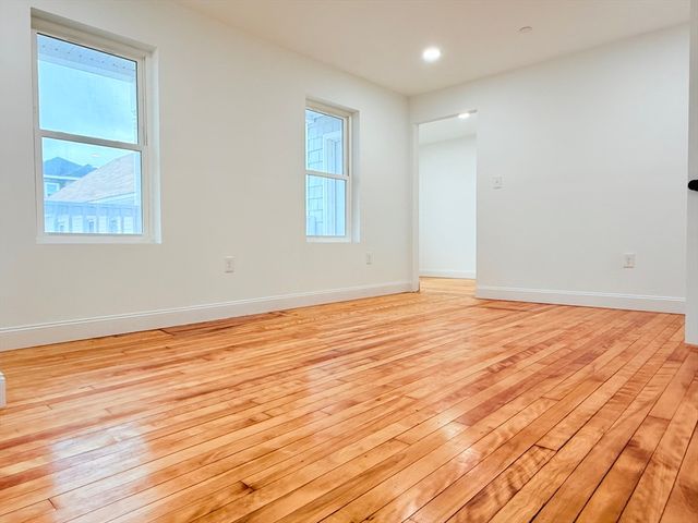 23 Bellevue 2, Worcester, MA 01609