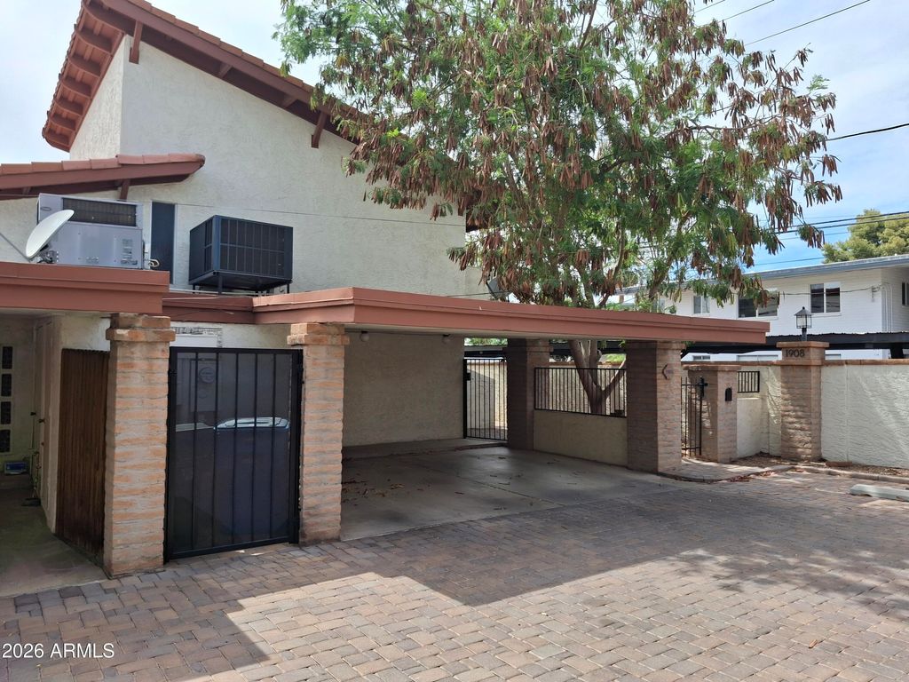 1908 E ORANGE Drive, Phoenix, AZ 85016