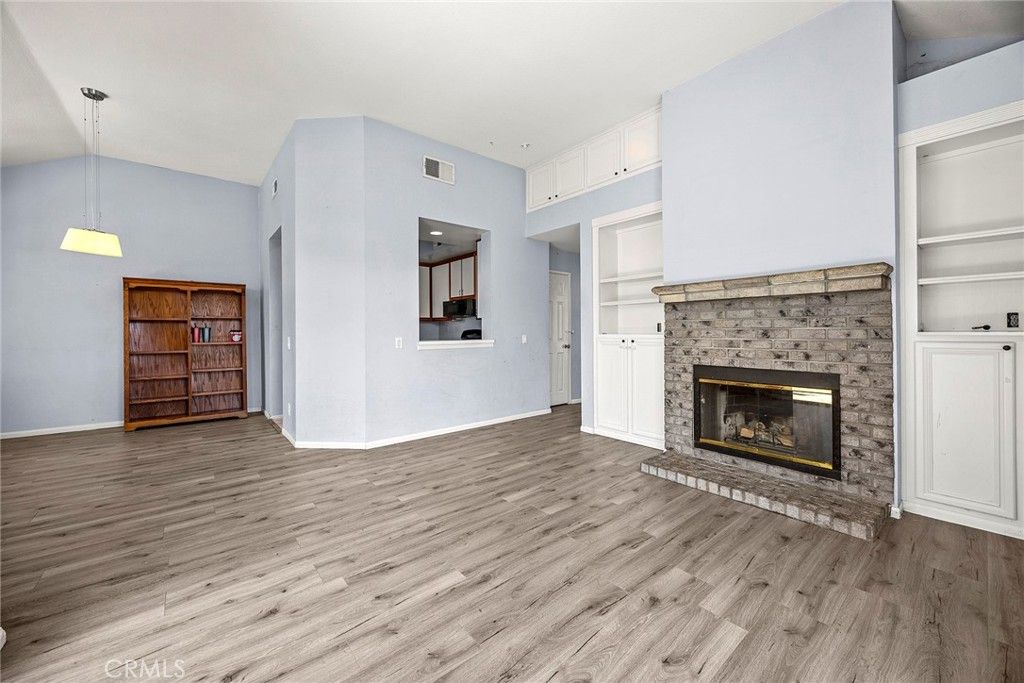 3195 Altura Court 201, Corona, CA 92882 — photo 5