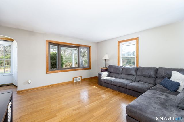 2168 Mount Vernon Road, Southington, CT 06489