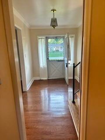 6709 Wild Ridge Lane, West Bloomfield, MI 48322