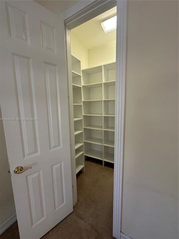 15335 SW 80th Ave, Palmetto Bay, FL 33157