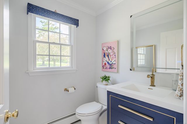 20 Laura Drive, Danbury, CT 06811