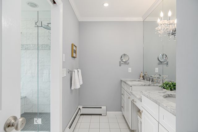 20 Laura Drive, Danbury, CT 06811