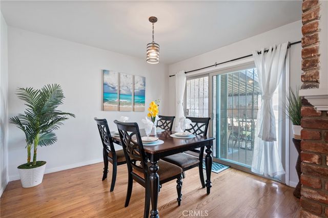 10725 S 8th Avenue, Inglewood, CA 90303