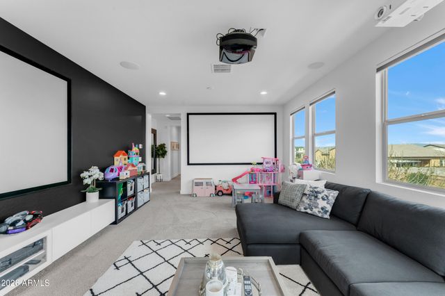 3450 E APPALOOSA Road, Gilbert, AZ 85296