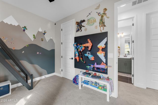 3450 E APPALOOSA Road, Gilbert, AZ 85296