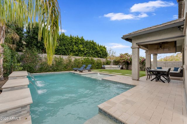 3450 E APPALOOSA Road, Gilbert, AZ 85296