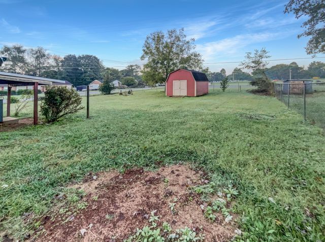8607 Hooper St, Murfreesboro, TN 37129