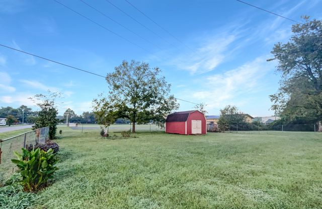 8607 Hooper St, Murfreesboro, TN 37129