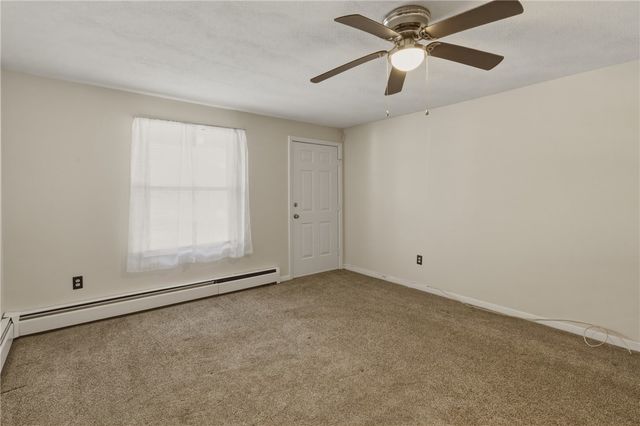 444 Woodward Road 17, North Providence, RI 02904