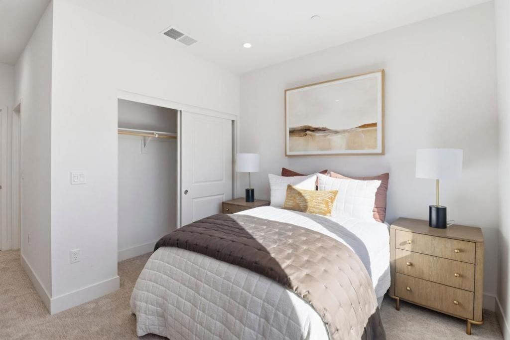 Image 11 of property listing at 1129 Esther Court, Palo Alto, CA 94303