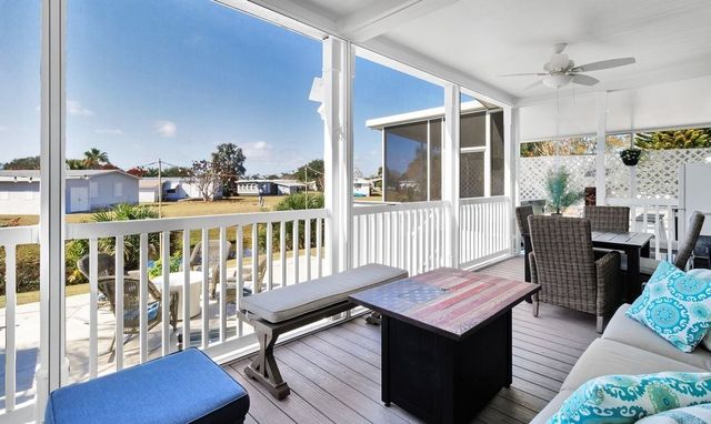 723 Barefoot Boulevard, Sebastian, FL 32976