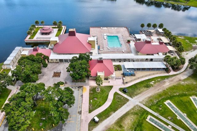 723 Barefoot Boulevard, Sebastian, FL 32976