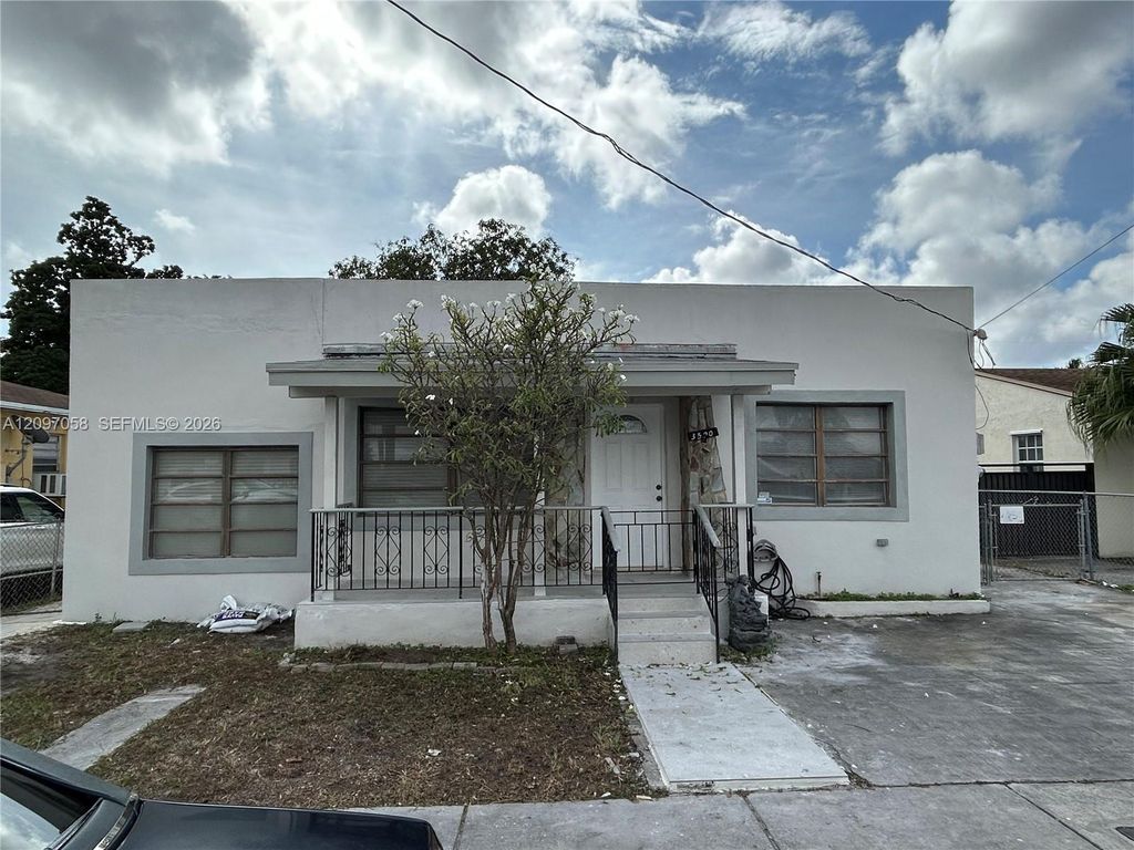 3500 NW 16th Street, Miami, FL 33125