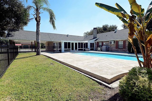 1119 Highway 20, Thibodaux, LA 70301