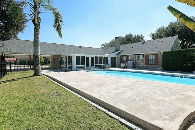 1119 Highway 20, Thibodaux, LA 70301