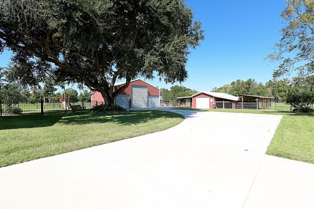 1119 Highway 20, Thibodaux, LA 70301