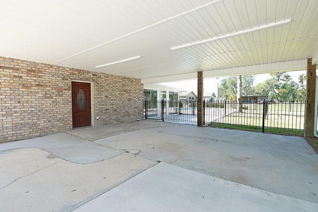 1119 Highway 20, Thibodaux, LA 70301