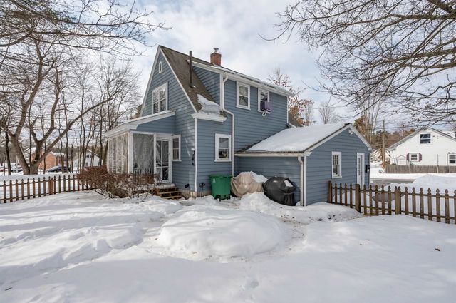 11 Pine Hill Avenue, Nashua, NH 03064