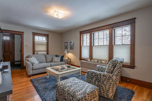 11 Pine Hill Avenue, Nashua, NH 03064