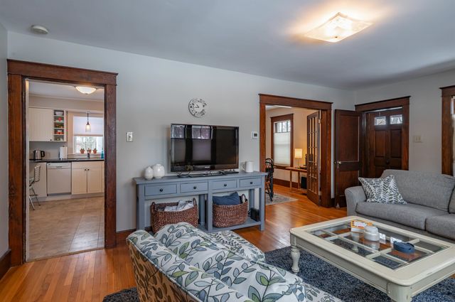 11 Pine Hill Avenue, Nashua, NH 03064