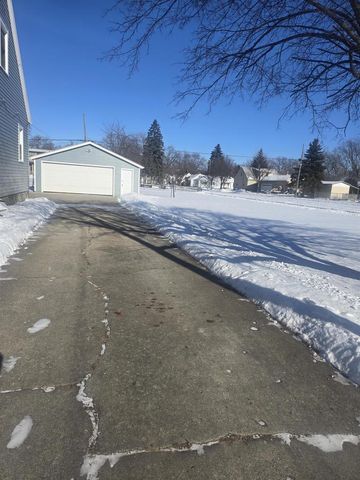 1615 KIMBALL STREET, Green Bay, WI 54302