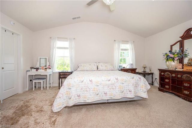 284 Lily's Place, Lexington, NC 27292