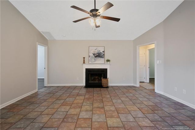 5611 Island View Drive, Hope Mills, NC 28348