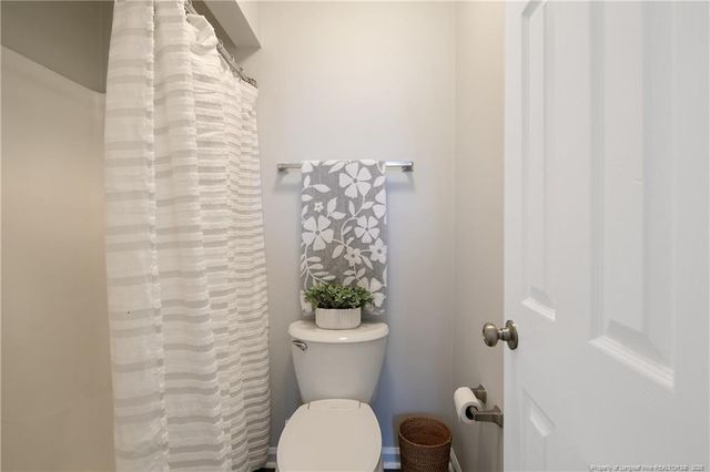 5611 Island View Drive, Hope Mills, NC 28348