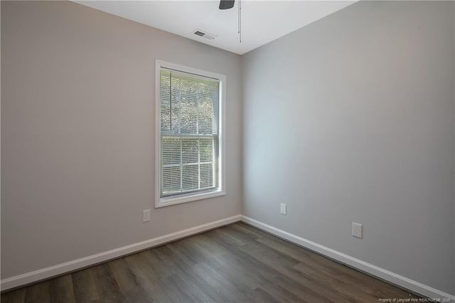 5611 Island View Drive, Hope Mills, NC 28348