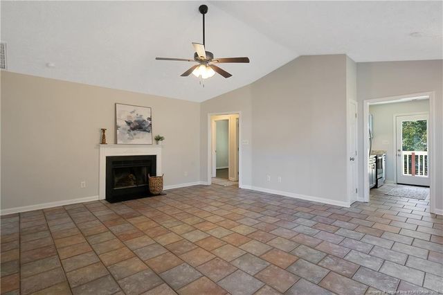 5611 Island View Drive, Hope Mills, NC 28348