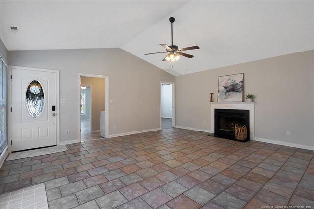 5611 Island View Drive, Hope Mills, NC 28348