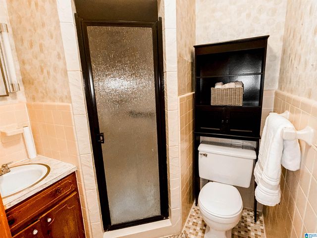 641 RIDGE TOP CIRCLE, Birmingham, AL 35206