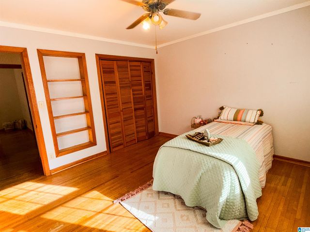 641 RIDGE TOP CIRCLE, Birmingham, AL 35206