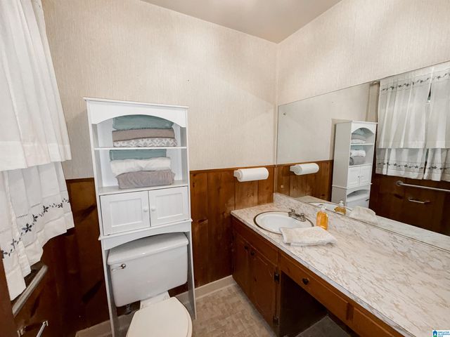 641 RIDGE TOP CIRCLE, Birmingham, AL 35206