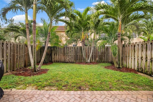 9627 Town Parc Circle, Parkland, FL 33076