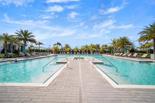 9627 Town Parc Circle, Parkland, FL 33076