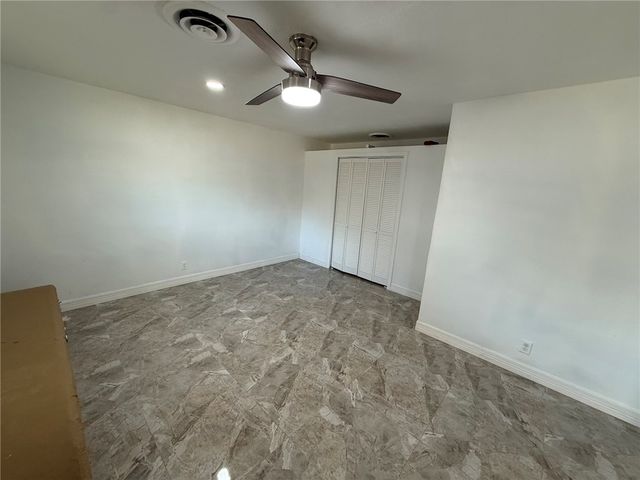 217 Pecos St, Portland, TX 78374