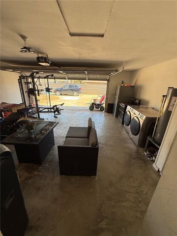 217 Pecos St, Portland, TX 78374