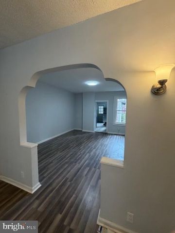 214 5TH AVE, Roebling, NJ 08554